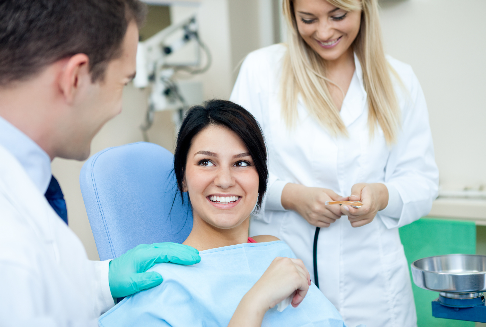 Стоматологические клинья - для чего они нужны?